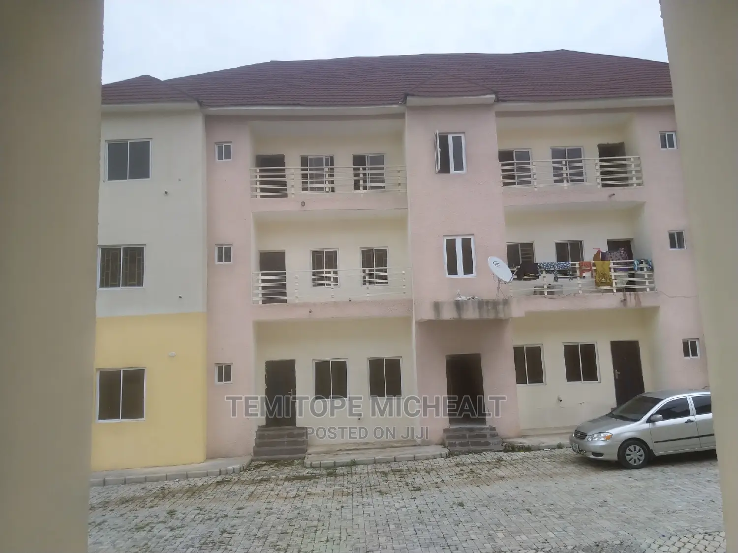 3bdrm Apartment in By Efab Estate, Mbora for sale