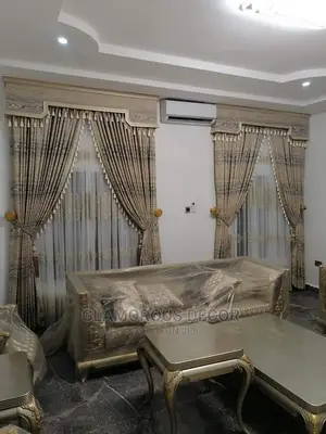 Royal Curtains With Board