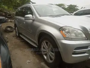 Mercedes-Benz GL-Class GL 450 2012 Silver