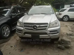 Mercedes-Benz GL-Class GL 450 2012 Silver
