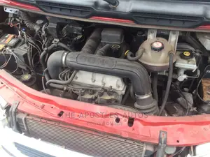 Ford Transit 2004 Red
