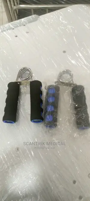 Fingers Gripper Daily Exercise Gym Fitness Tool