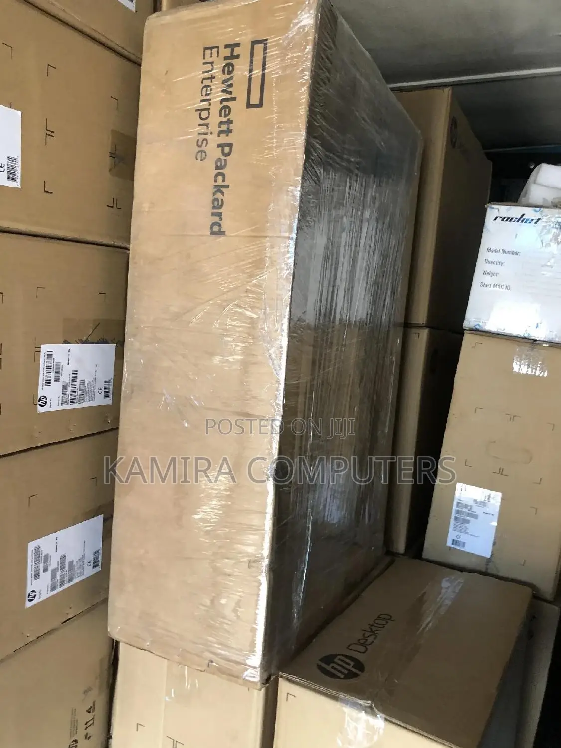 New Server HP ProLiant DL 380 G10 4214R 32GB Intel Xeon HDD 2T