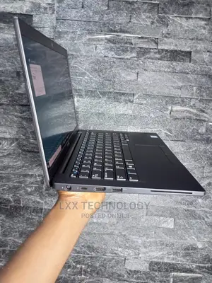 Laptop Dell Latitude 7390 16GB Intel Core I7 SSD 256GB