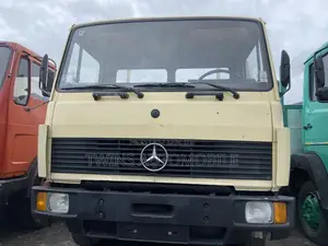 Mercedes-Benz 814 Pick Up