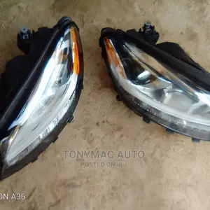 Mercedes-Benz GLE 350 Headlights