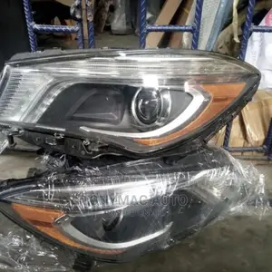 Mercedes-Benz CLA250 Headlights