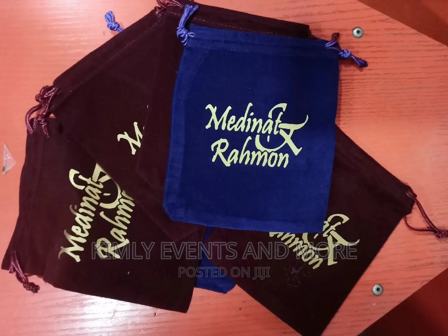 Branded Keyholders Surveniour in Branded Drawstring Bags