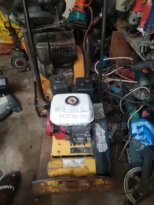 Vibrator Plate Compactor