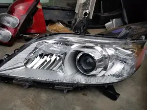 Head Lamp Sienna 2012