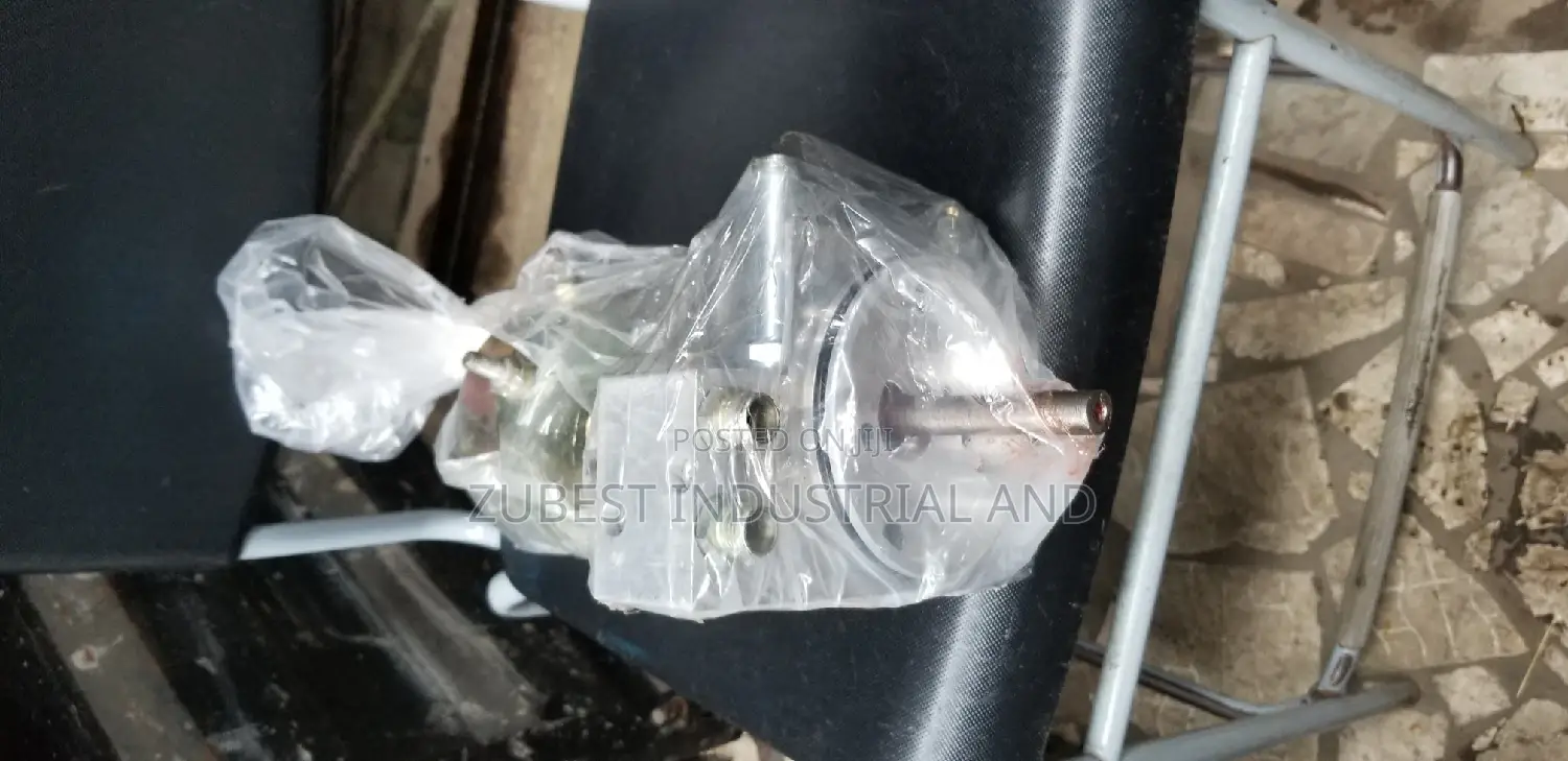 Dc Motor 3hp 12-24v New One