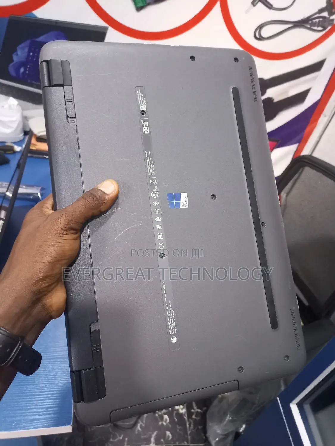 Laptop HP 250 G4 4GB Intel Core I3 HDD 1T