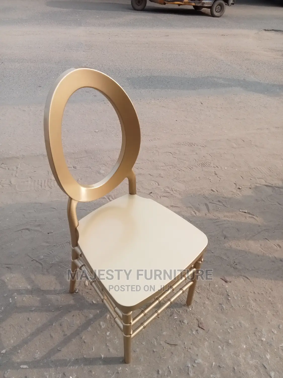 O Back Chair