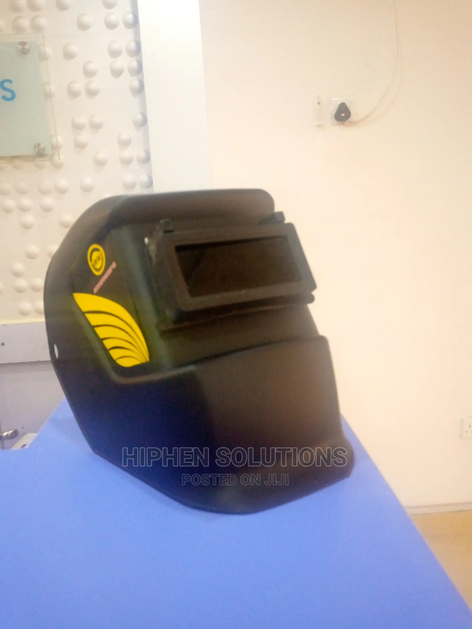 Automatic Darkening Welding Mask