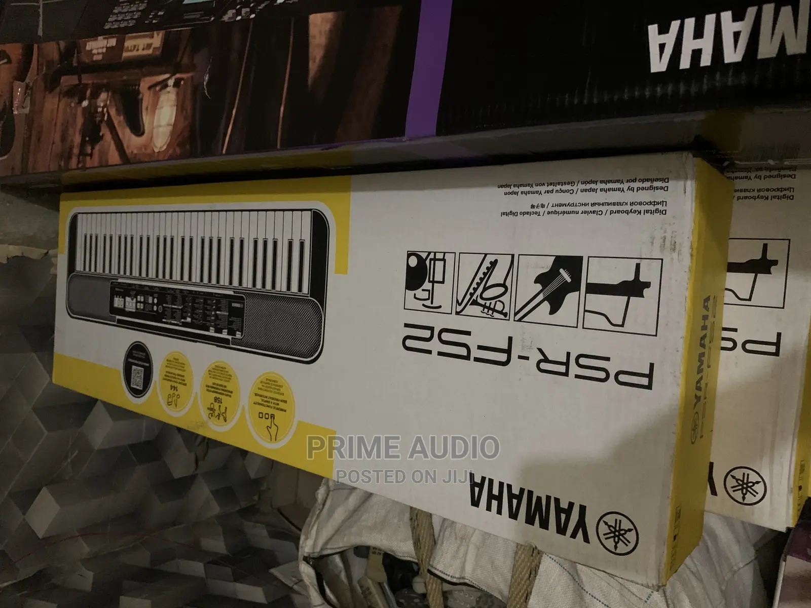Original Yamaha PSR F52 Keyboard