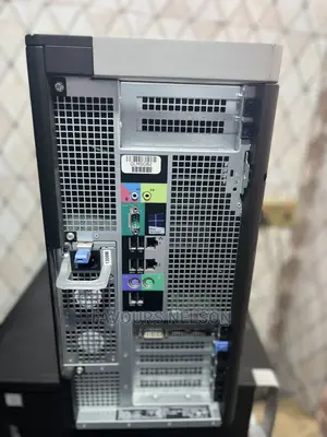 Desktop Computer Dell Precision 7910 64GB Intel Xeon HDD 2T