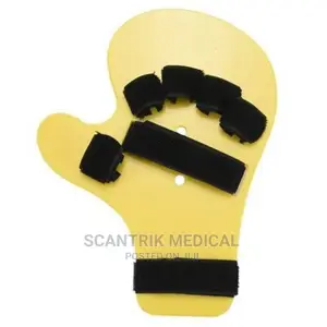 Wrist and Finger Brace - Straight Hand Splint Resting Hand