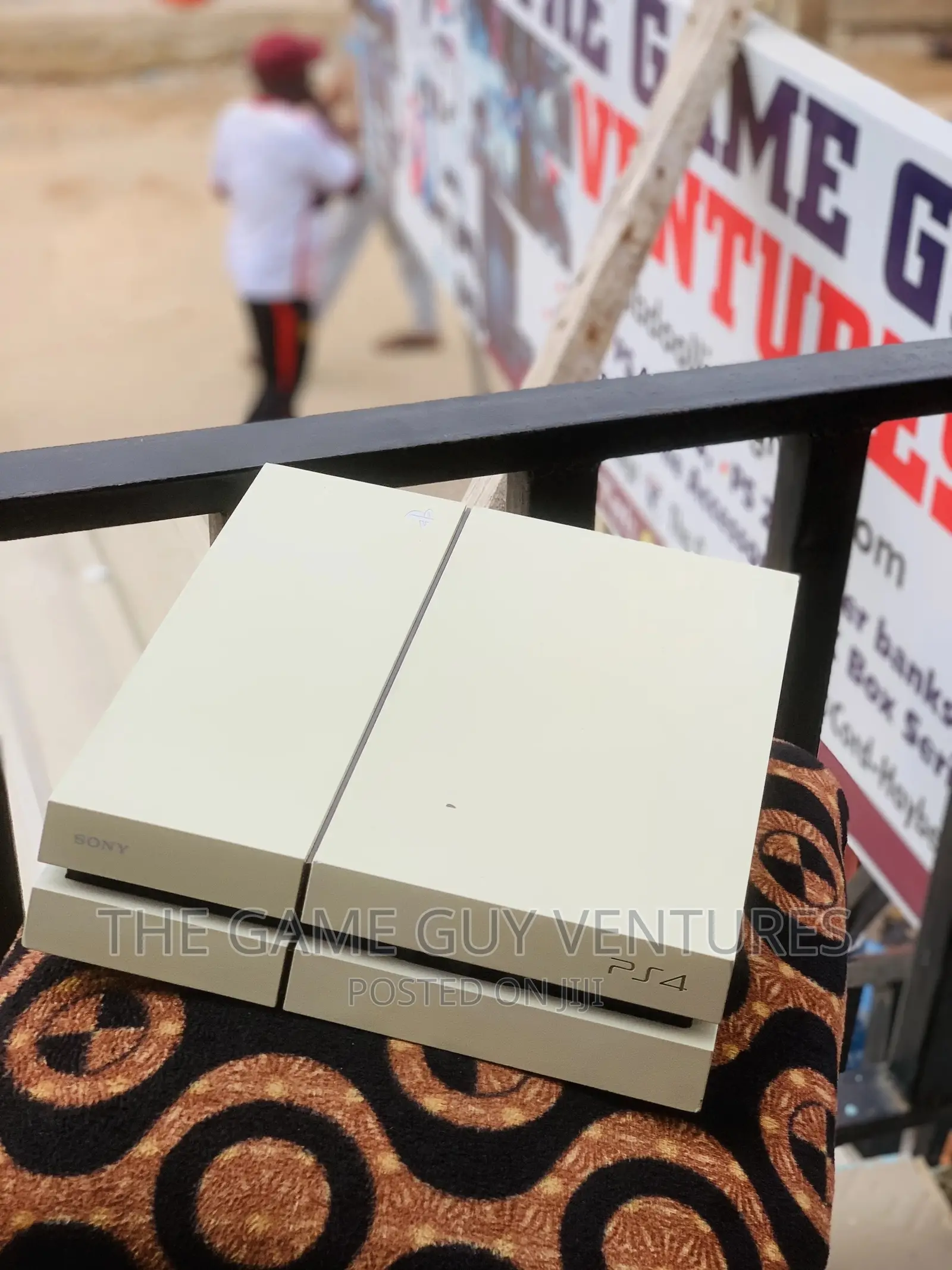 Uk Used White Ps4