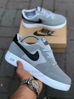Unisex Sneakers