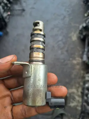 VVT Oil Control Valve/ Camshaft Position Sensor for Honda