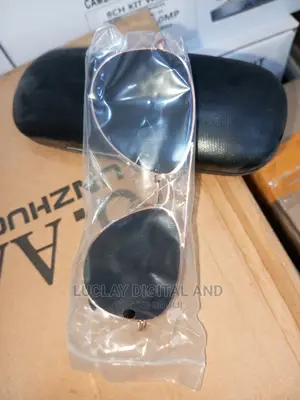 Anti Tracking See Back Eyeglass