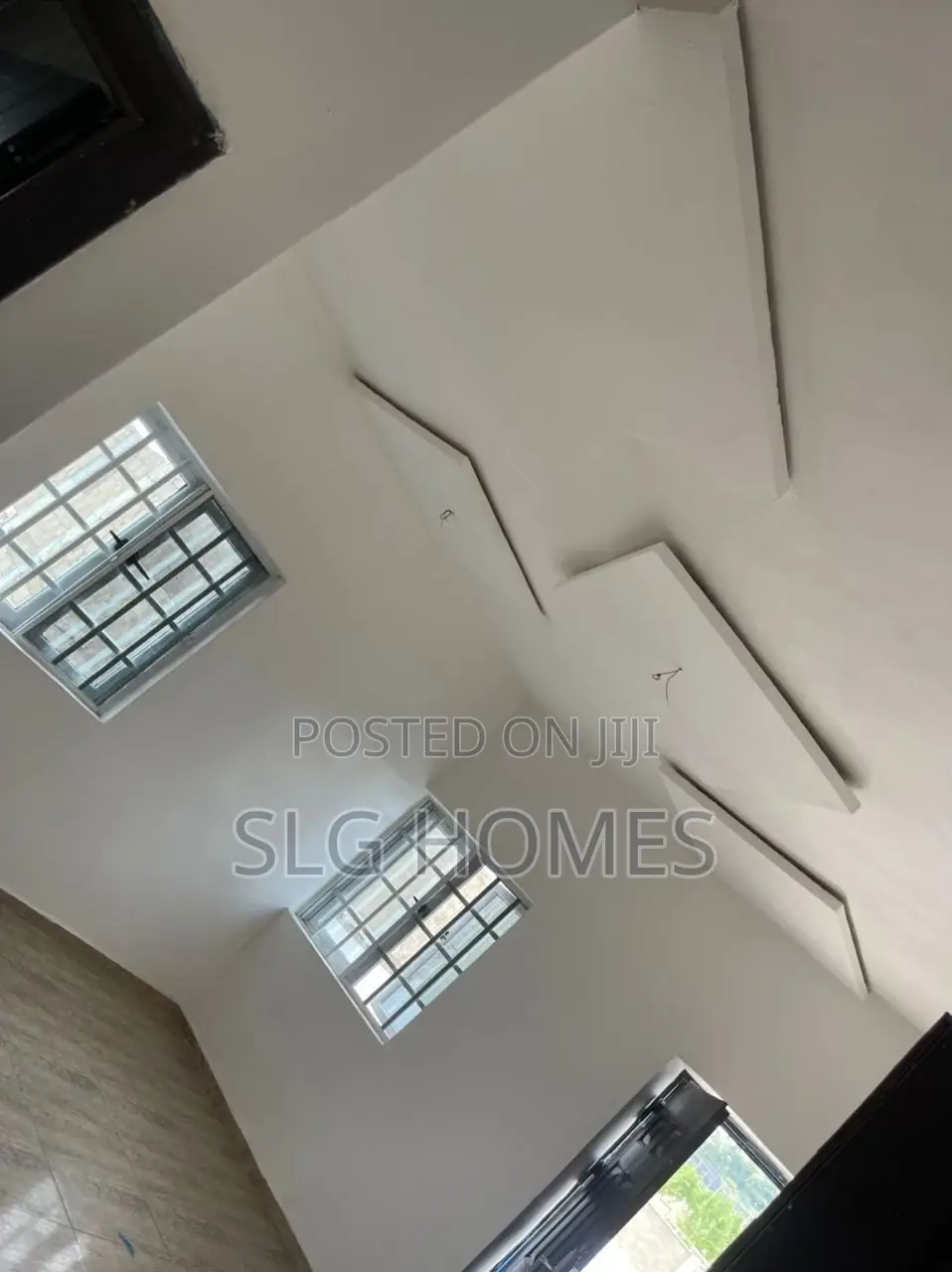Pop Ceiling and Wall Screeding