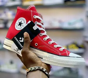 Converse Chuck Taylor All Star Hi ‘ Red