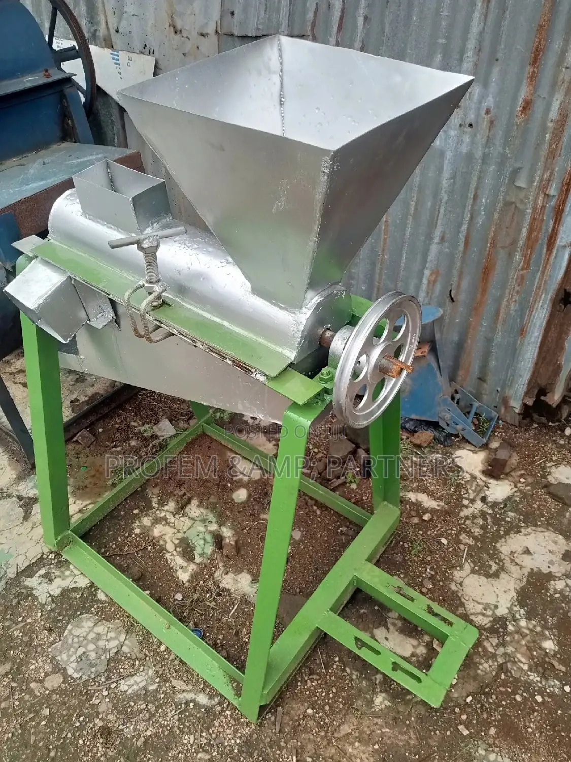 Stainless Locust Beans Dehulller