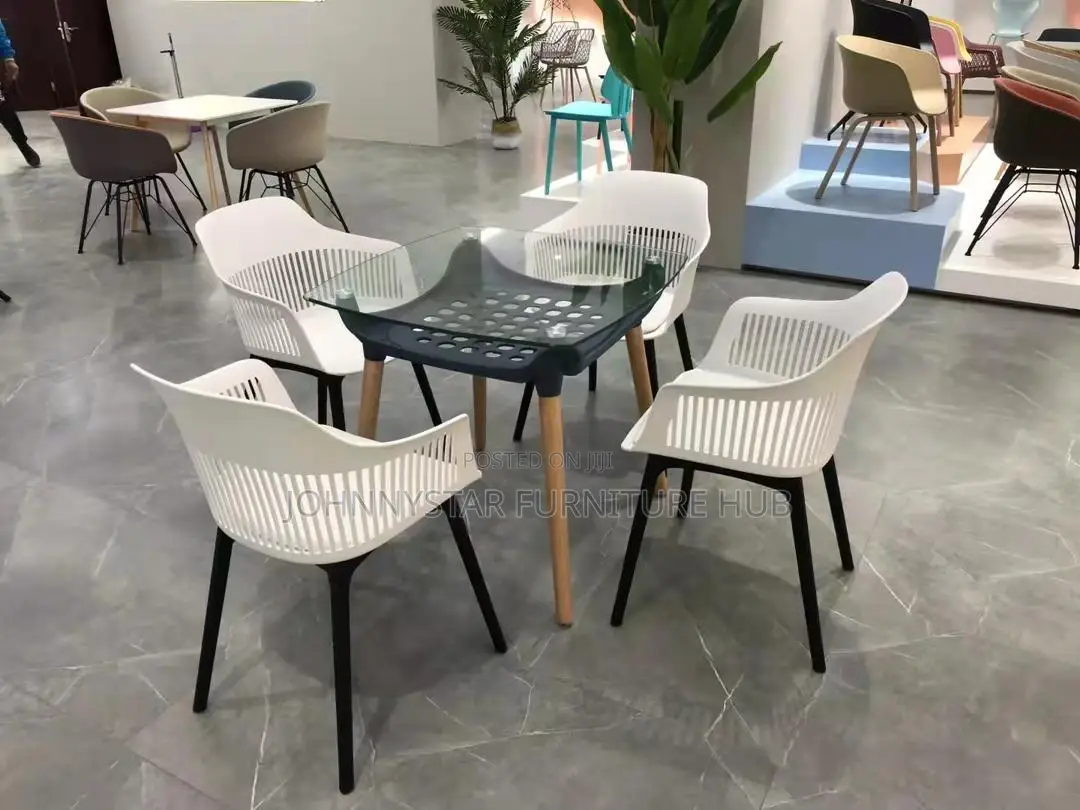 Italian Tovic Tables With 4 Chairs