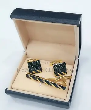 Exclusive Quality Cufflinks, Comes With Tie Clips