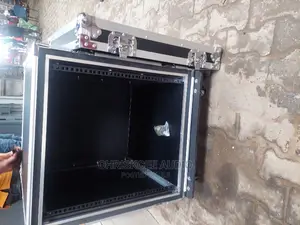 Amplifier Rack 12U Wood Body