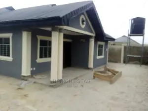 Furnished 2bdrm Bungalow in Two Bedroom Flat for rent