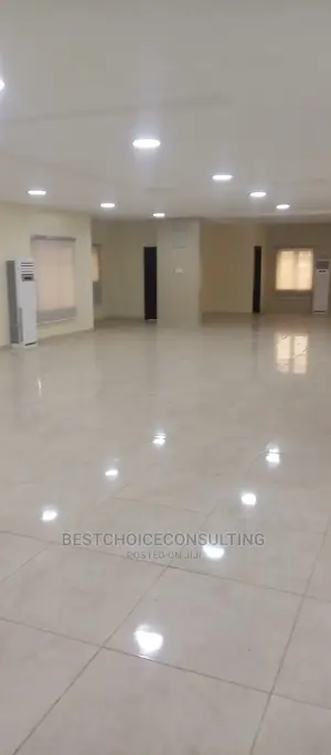 A Standard Modern Standard Open Office Space at Jericho