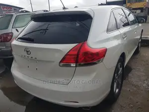 Toyota Venza AWD 2011 White