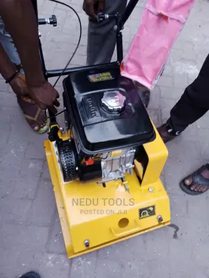 Plate Compactor