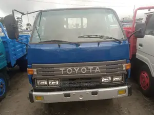 Toyota Dyna 200
