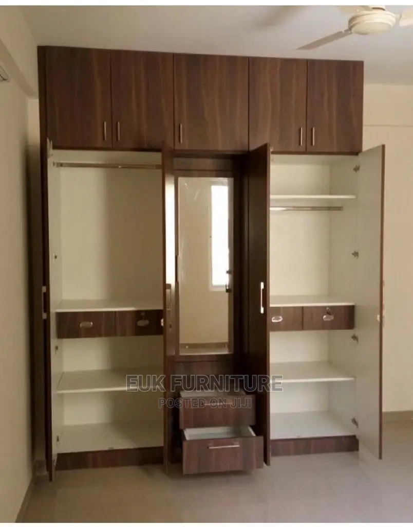 Unique Wardrobe