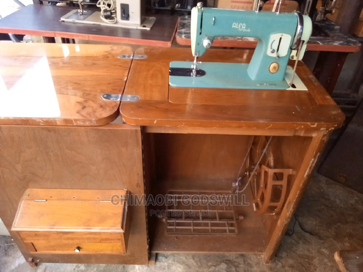 Complete Sewing Machine