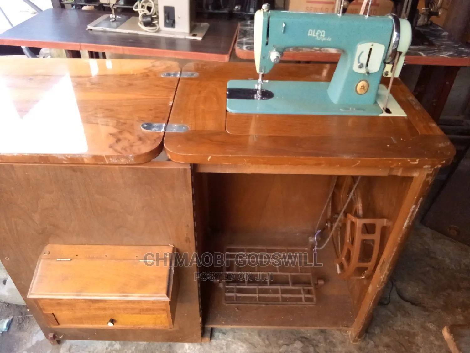 Complete Sewing Machine