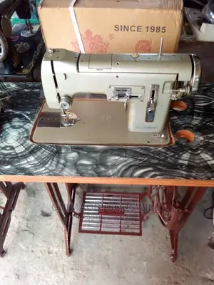 Straight and Zigzag Sewing Machine