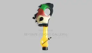 Gas Mask Bong With Skull Design