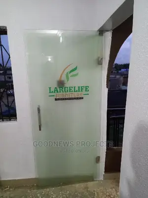 Coloured Customized Frameless Glass Door