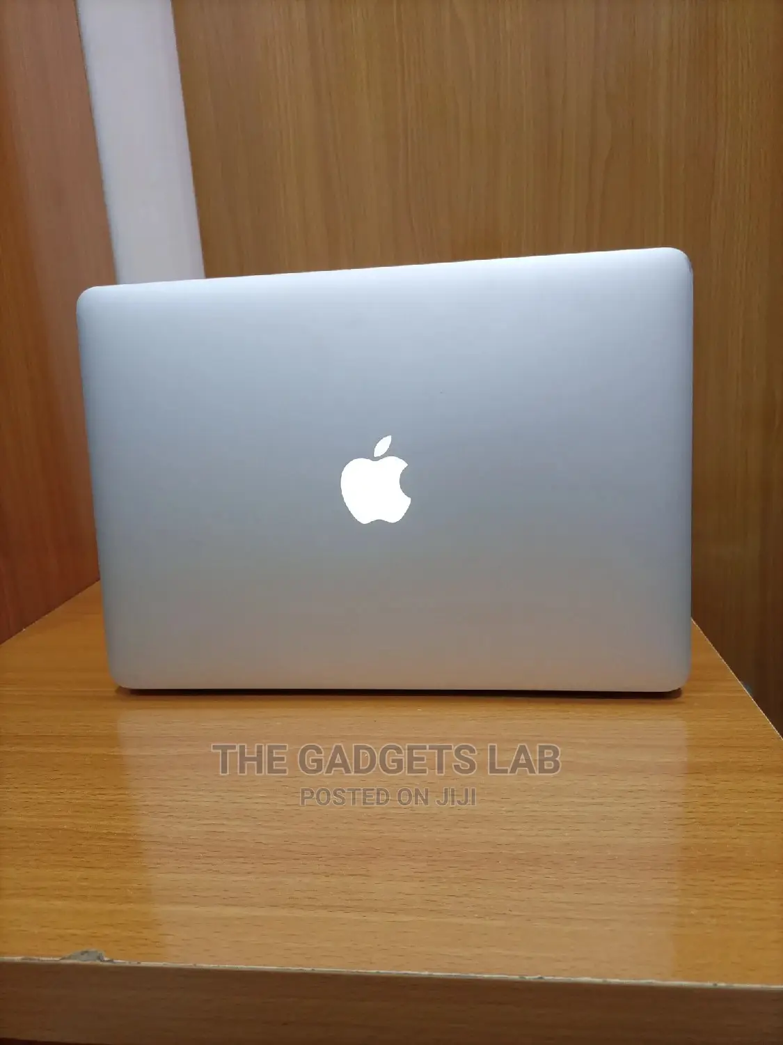 Laptop Apple MacBook Air 2015 8GB Intel Core I5 SSD 256GB