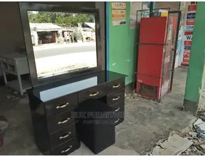Dresser Set Available
