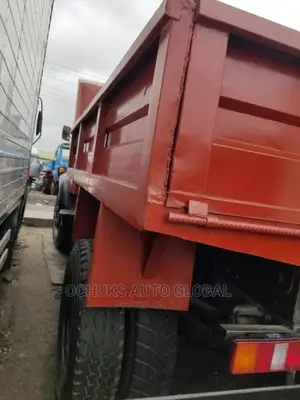 Tipper 911