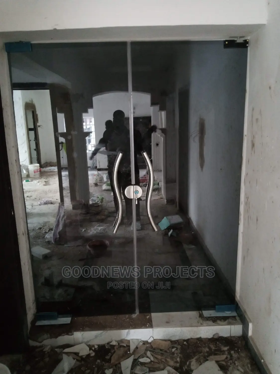 Frameless Grey 10mm Tempered Glass Door