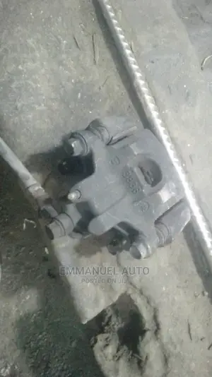 Calliper 2.4 Camry/Solara 2003/2005