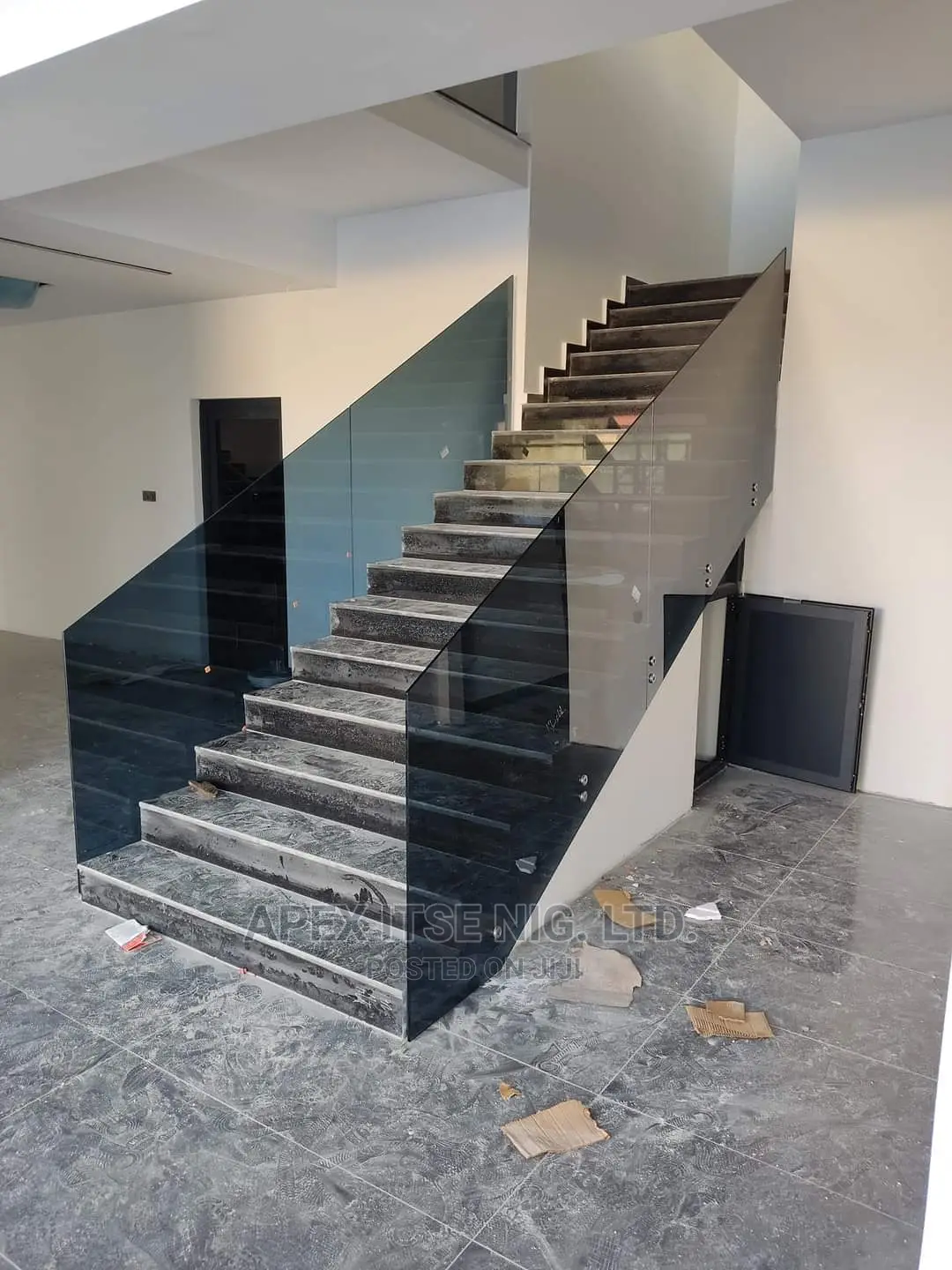 Frameless Bkb Grey Glass Stc