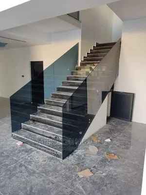 Frameless Bkb Grey Glass Stc