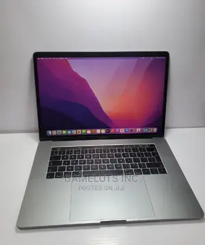 Laptop Apple MacBook Pro 2017 16GB Intel Core i7 SSD 1T